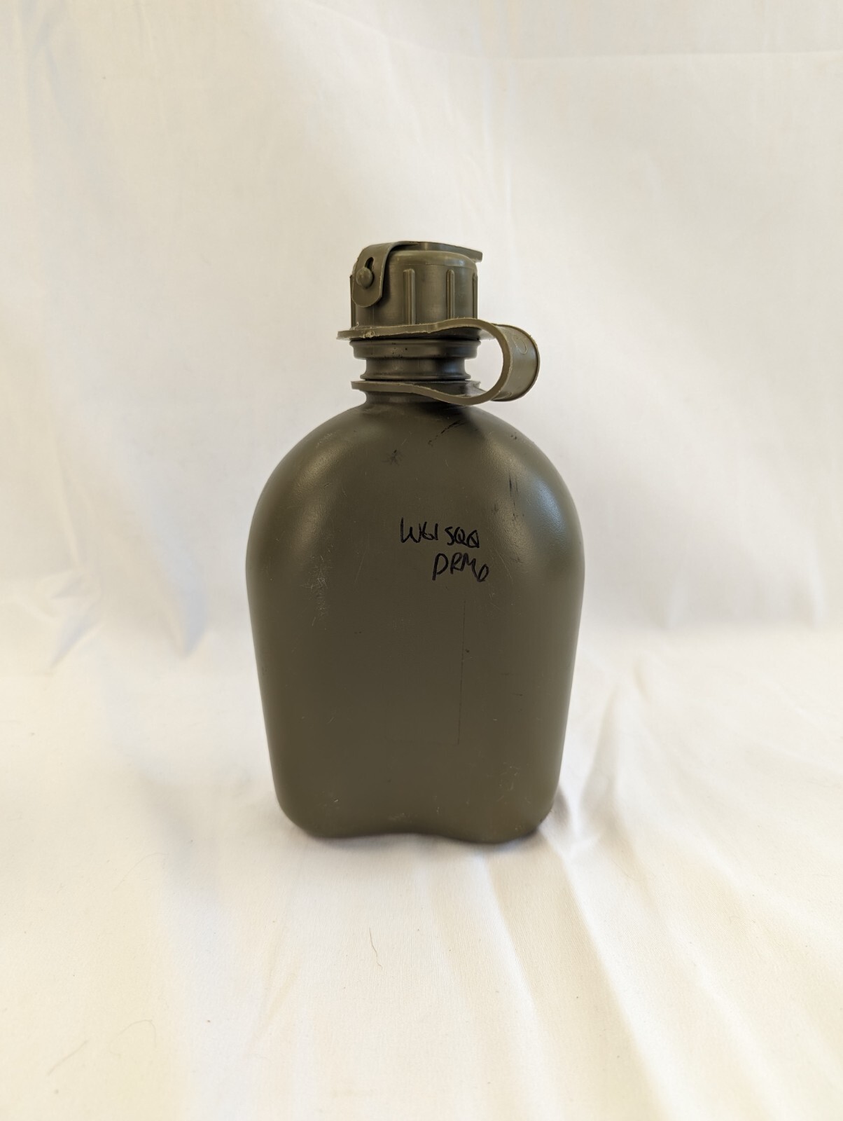 1QT Canteen with ACU Pouch - Genuine USGI Military Canteen 1 Quart UCP Cover