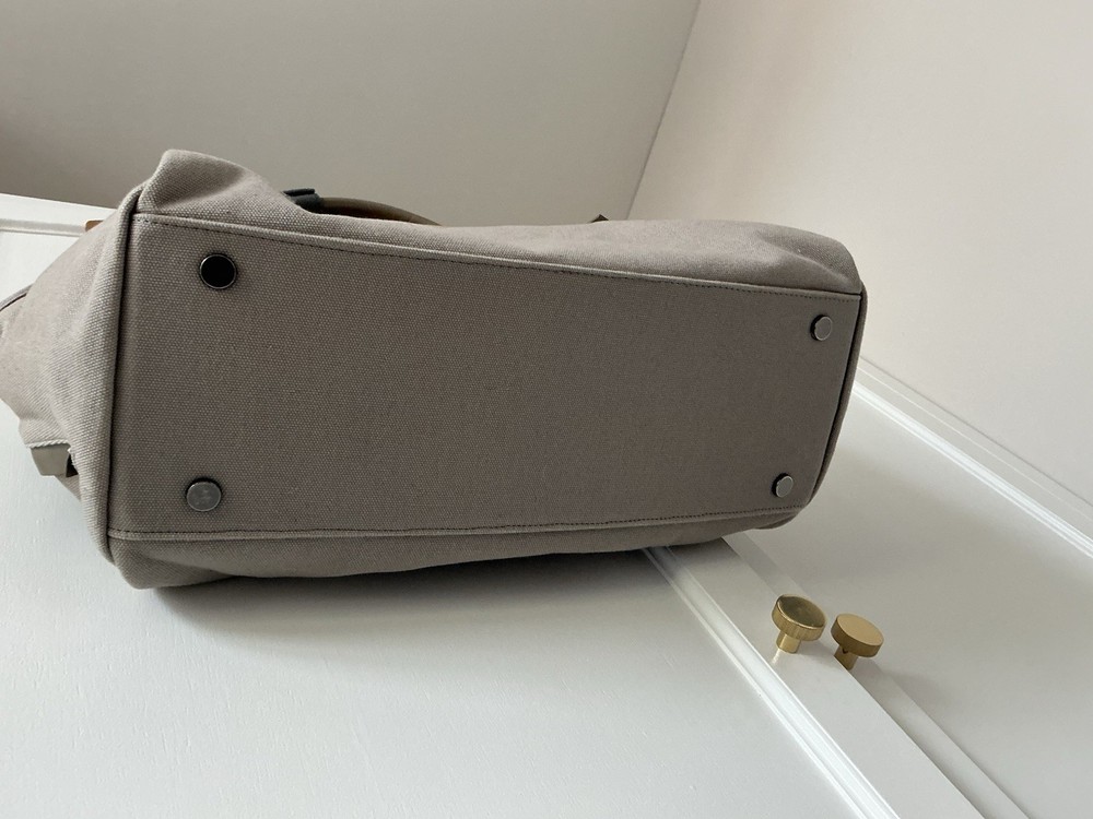 Max bone Dog Carrier