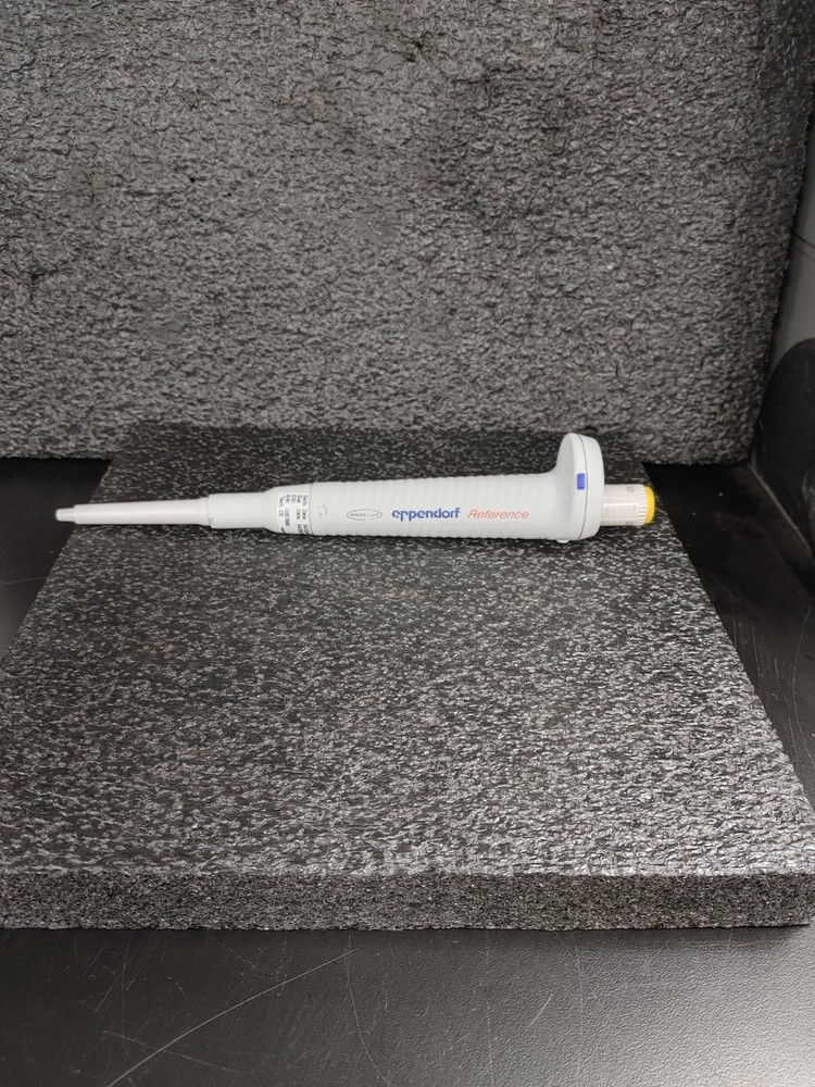 EPPENDORF REFERENCE 50-200μL Single Channel Adjustable Mechanical Pipette