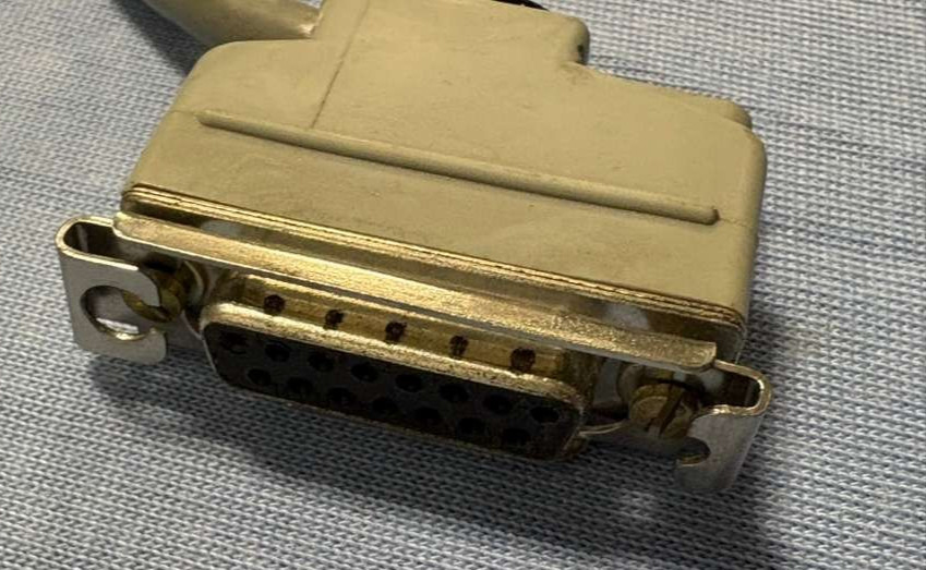 LEP Ludl Electronic Products Interface Controller Chassis 73000101 w/ Modules