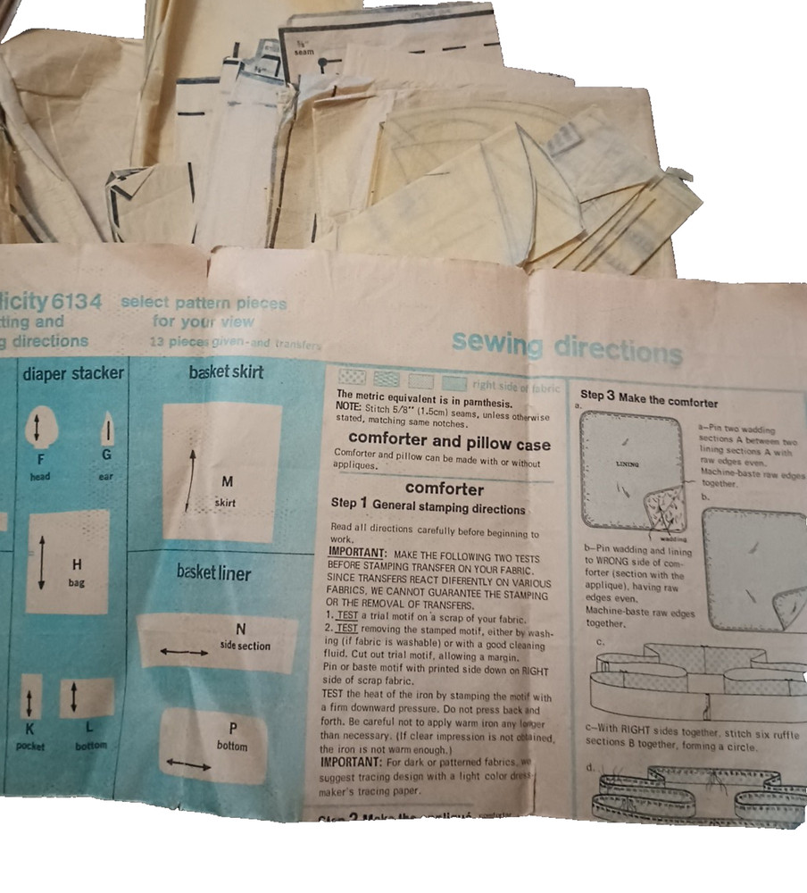 6134 Simplicity Sewing Pattern Nursery Comforter Diaper Stacker Vintage 1970s