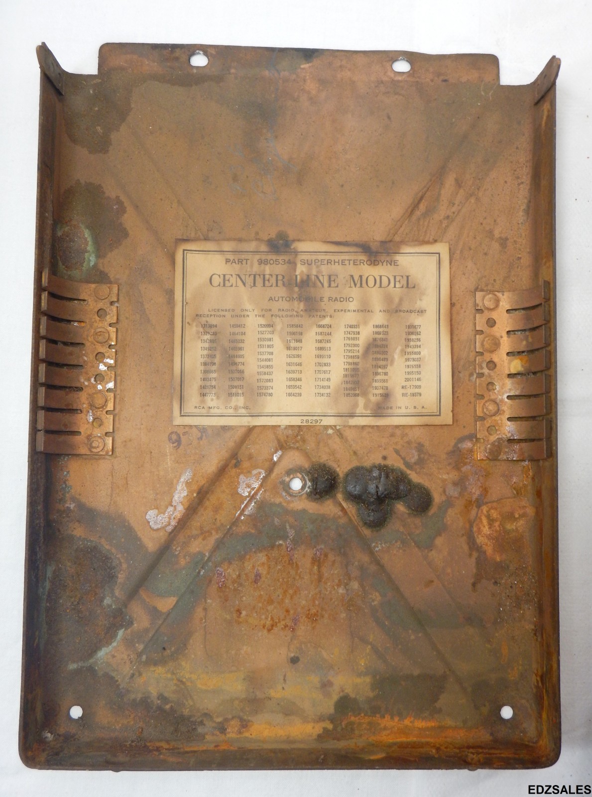 1930s Vintage Superheterodyne Center-Line Automobile Tube Radio