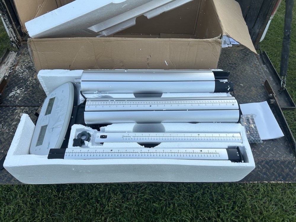 DORAN DS5100 MEDICAL SCALE