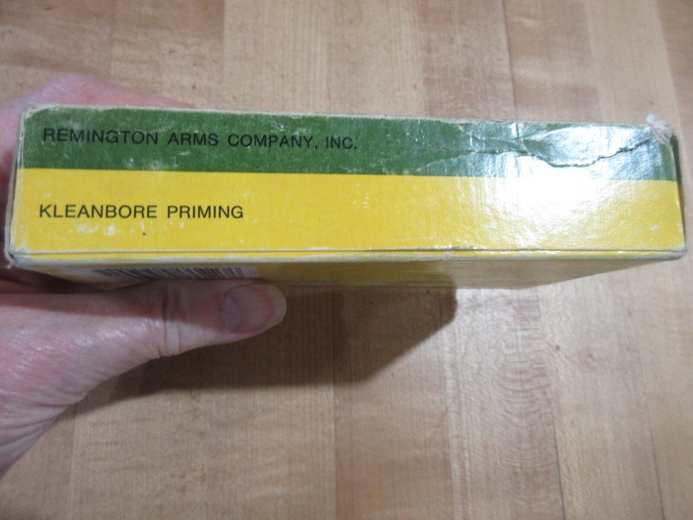 Empty Ammo Box Remington 243 Winchester. with insert (w15) #40