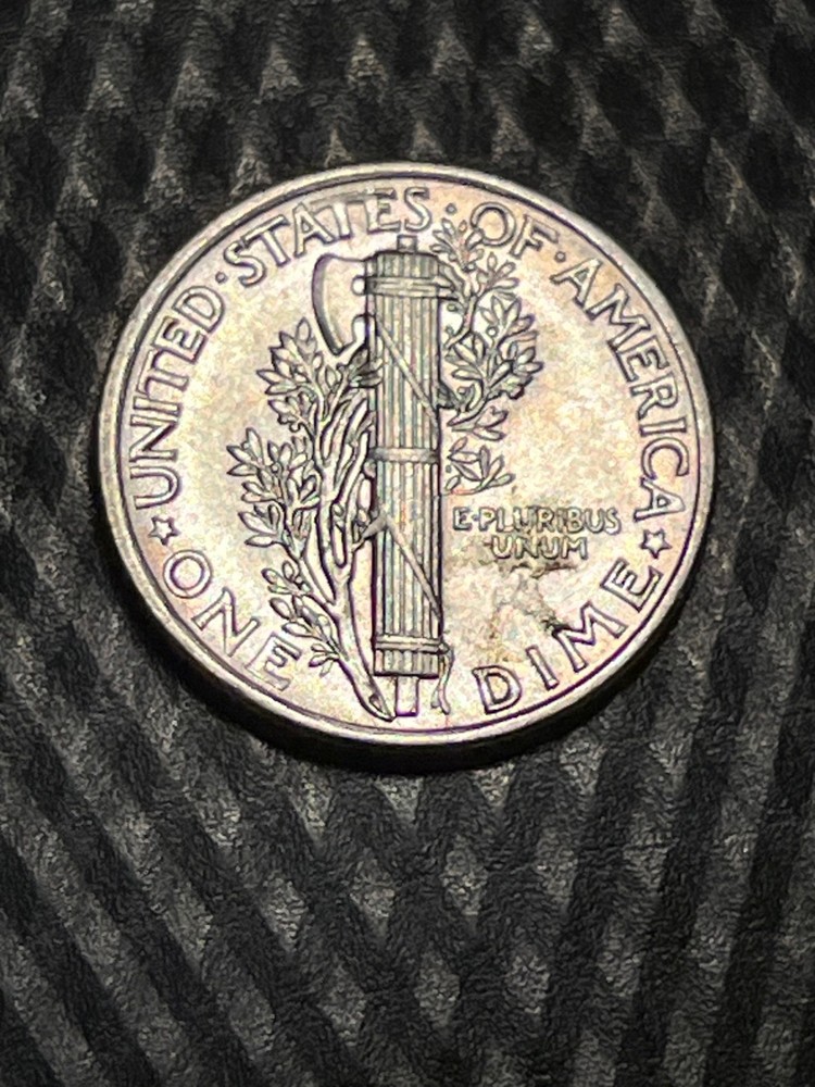 1942 Mercury Dime in sharp BU MS condition #A