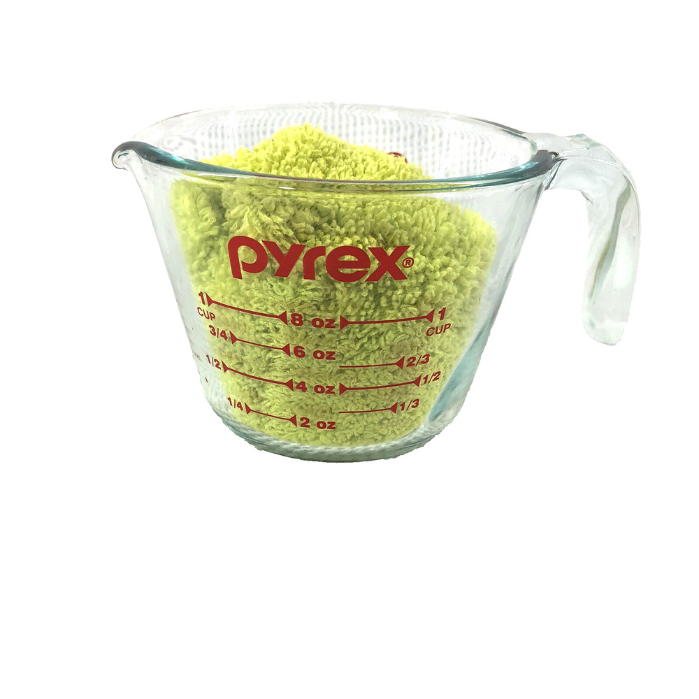 Pyrex Measuring Cup 1 Cup, 250ml, No Chips Or Cracks Great Condition