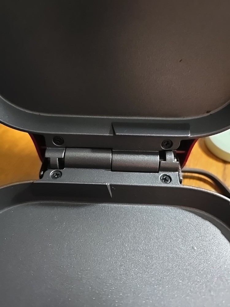 Red Dash Rise Used Egg Bite Maker Makes 4 Egg Bites