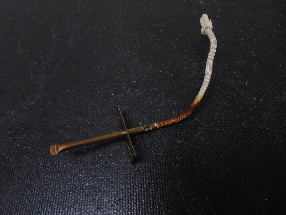 GE Range JB750SJ1SS Temperature Sensor WB21X22134