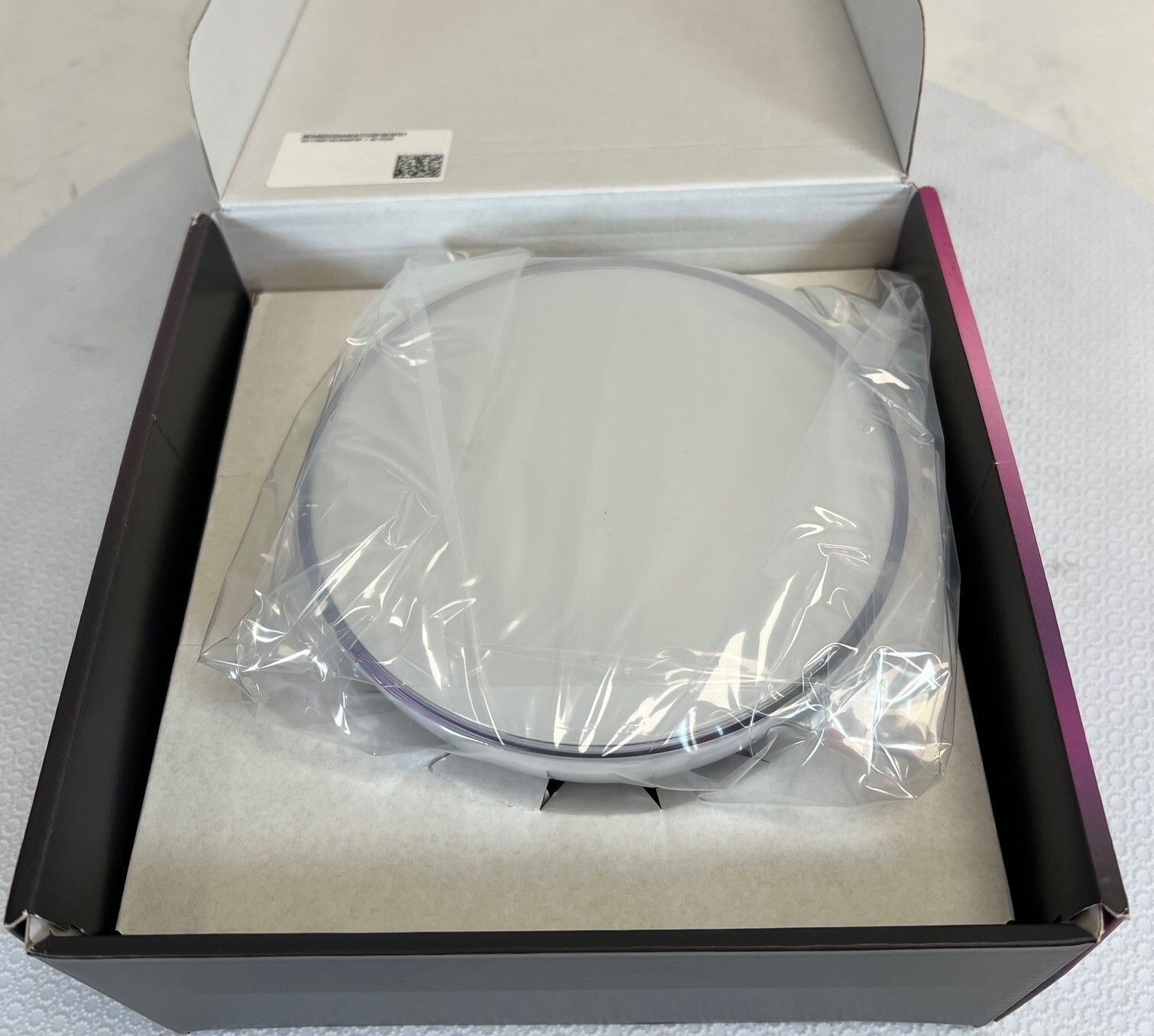 Philips Hue Go Portable LED Table Lamp 7602031U7 - White- FREE SHIPPING