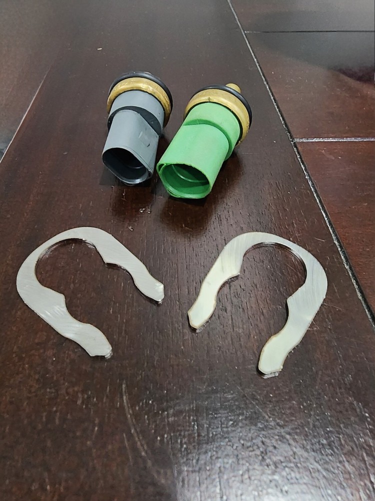 Stainless Audi VW Engine Temperature Sensor Retainer 032121142