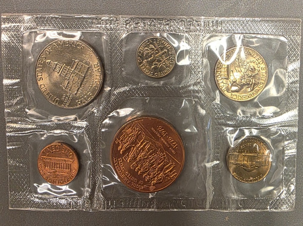 1991-D Official US Mint Souvenir Set with Envelope.