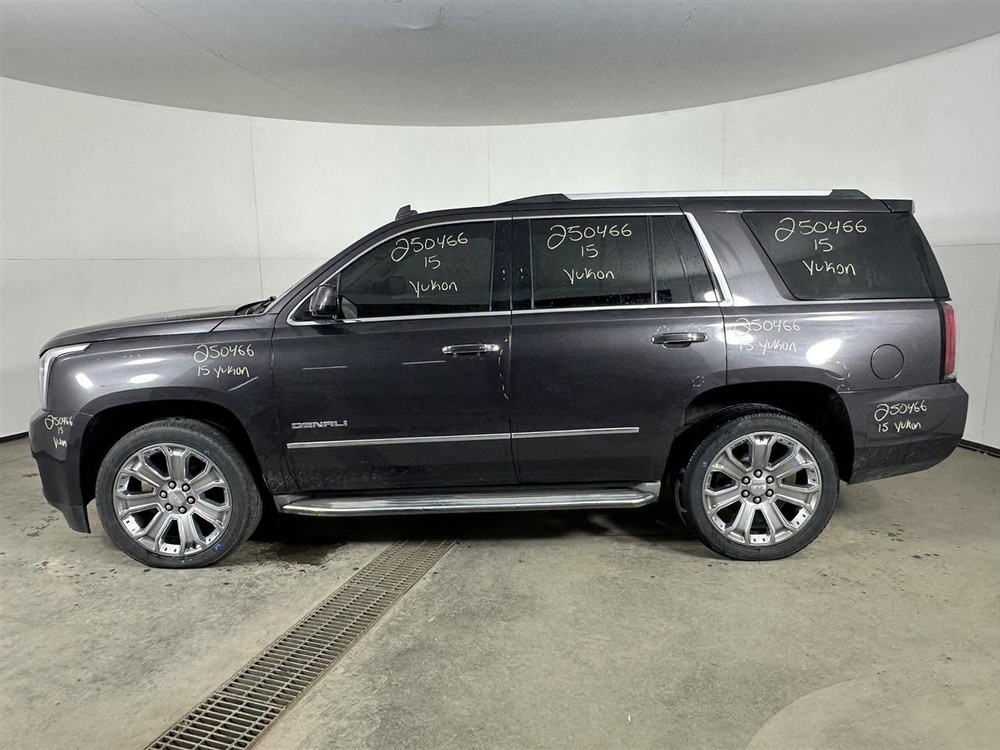 Camera/Projector Front View Camera Windshield Fits 15-16 SRX 2769689