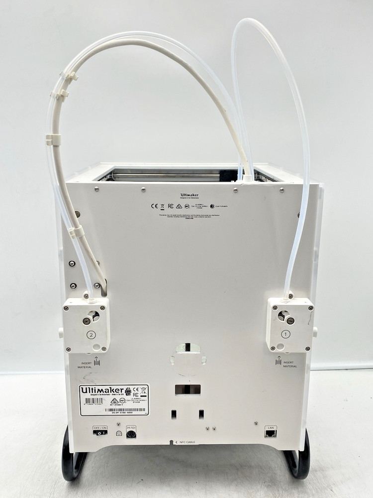 Ultimaker 3 3D Printer WITH POWER ADAPTER
