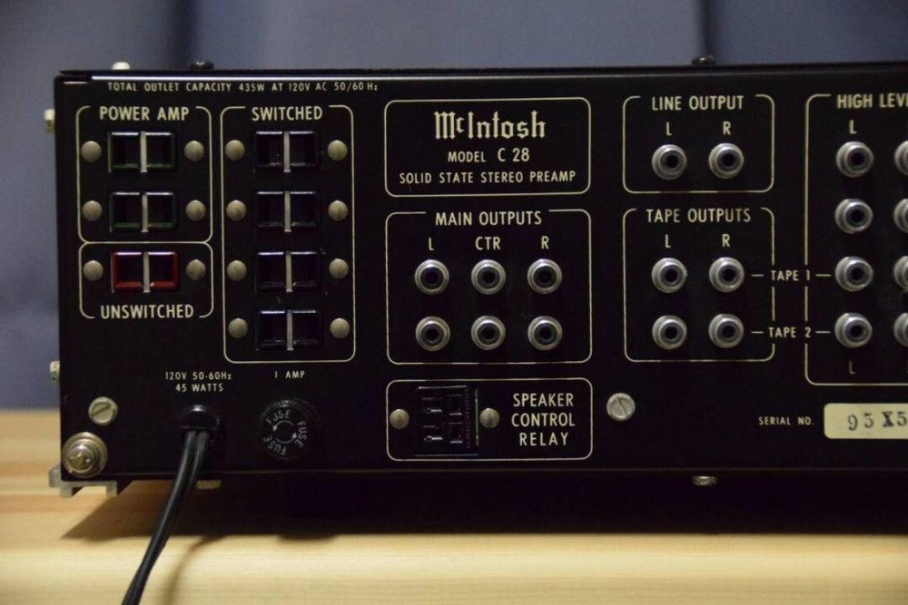 Mcintosh C28 Preamplifier