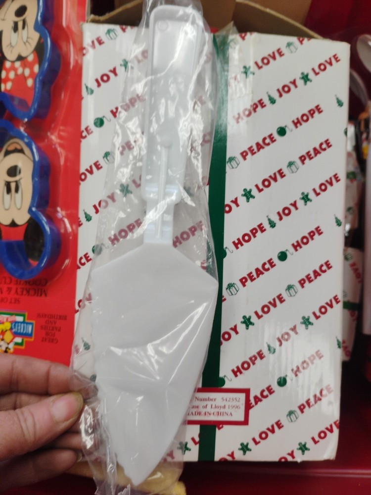 Mickey Plastic Cake Knife