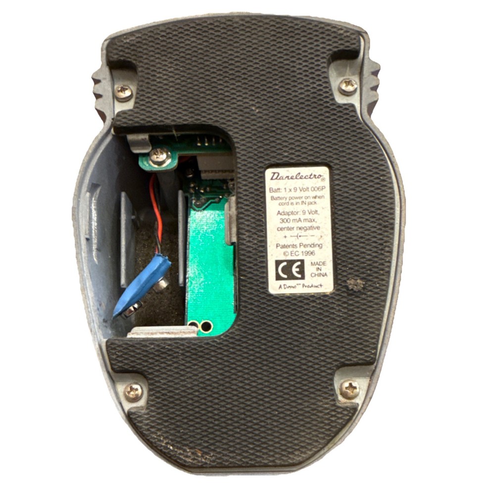 Danelectro Dan-Echo Digital Echo Delay Pedal for Electric Guitar