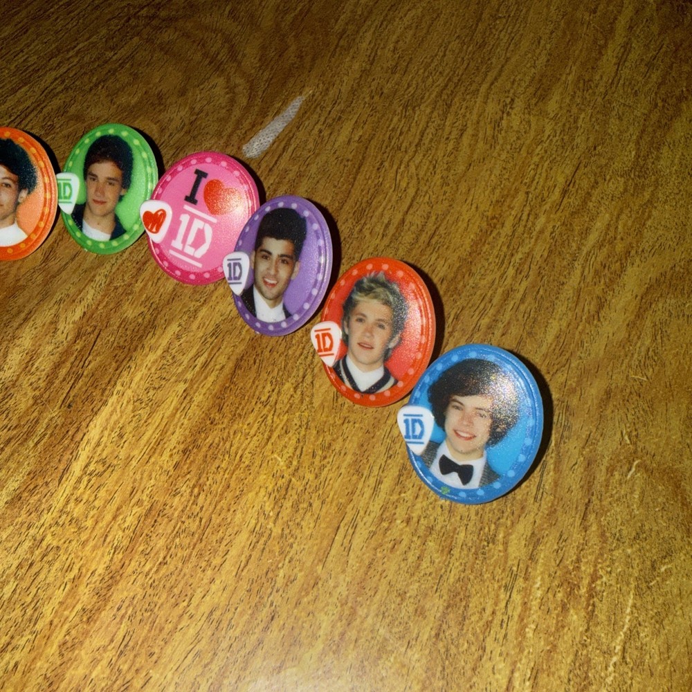 Rare One Direction Cake Topper Rings Compete Set
