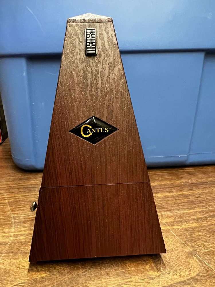 Cantus Wind-up Metronome (T8)