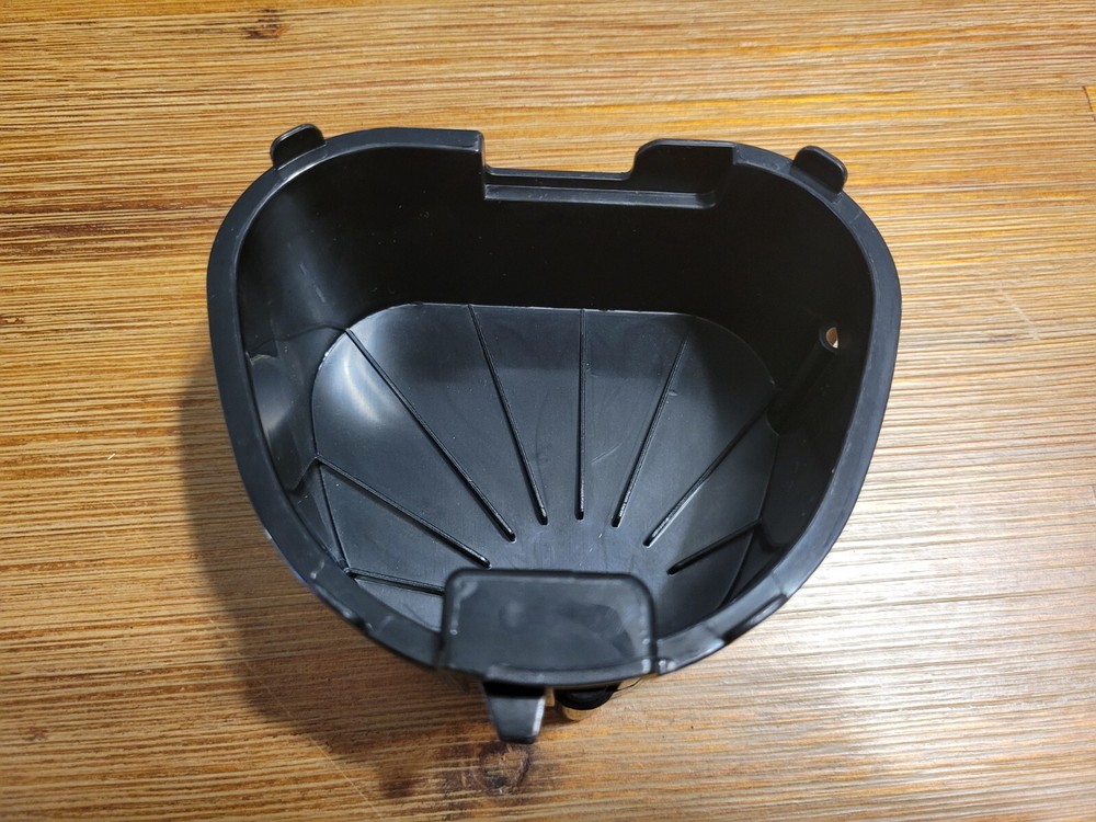 Dash DCBB300 Iced Beverage Maker Black Plastic Filter Basket Holder