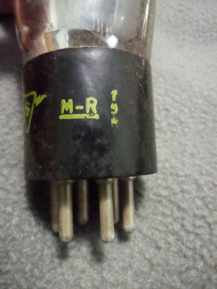 8x Sylvania Replacement Bulbs/Tubes Vintage Untested