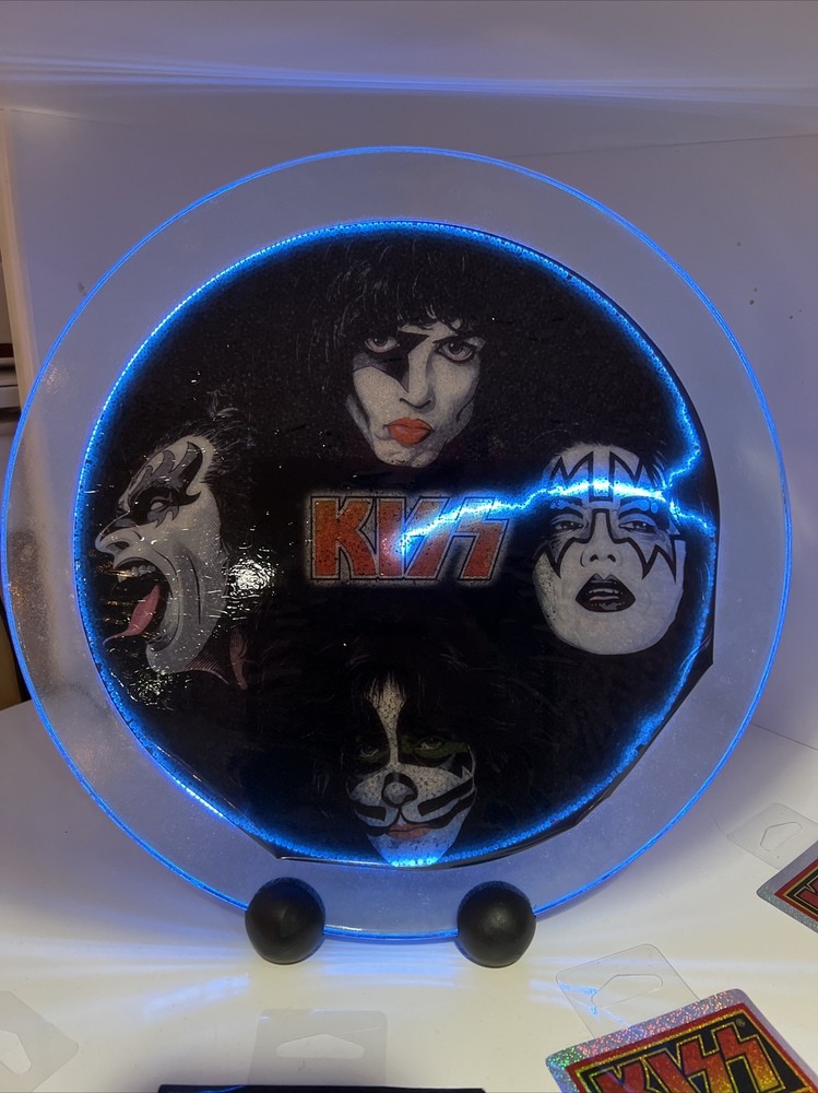 Kiss Memorabilia Luminglass Lamp