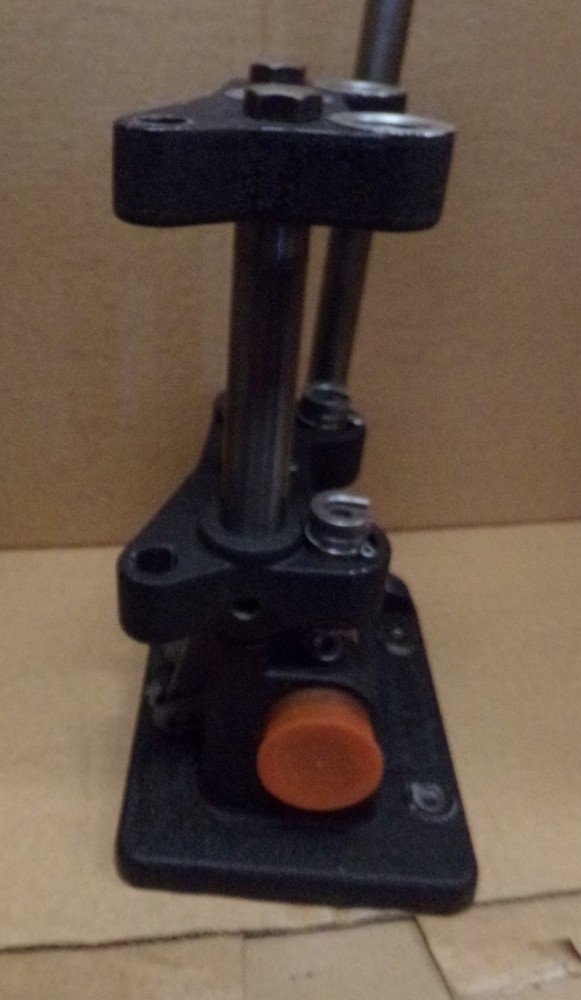 CH RELOADING PRESS MODEL CH333 'H' Press Vintage Reloading Press. Used Excellent