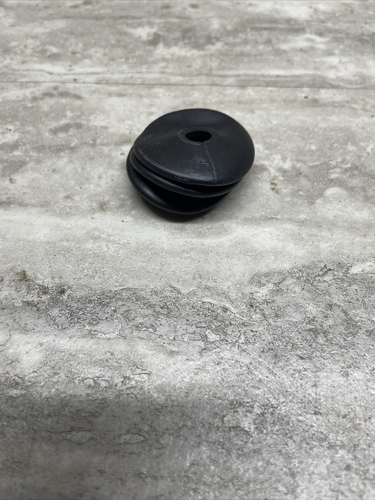 Eaton 33200-304 Boot For Hydraulic Valve, New