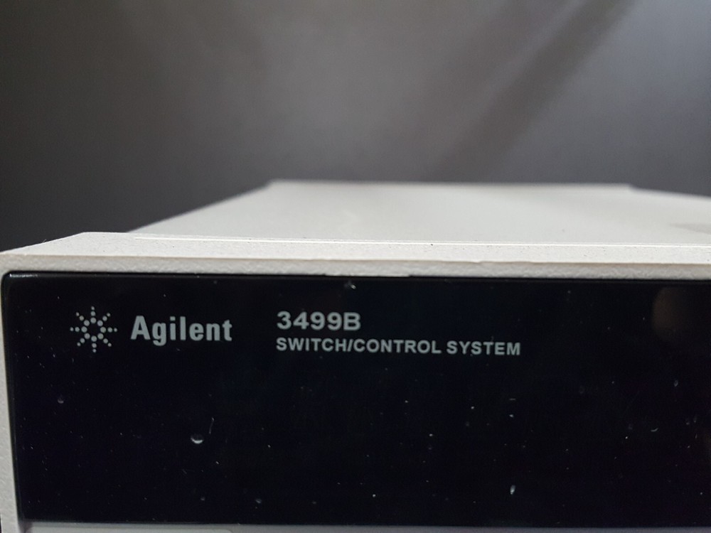Agilent 3499B: Switch / Control System Main Frame (1356)