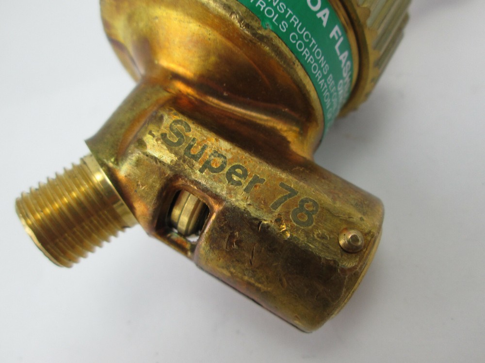 New Witt D5810 Concoa Automatic Flashback Arrestor 801 0786 Oxygen 150 PSI Max