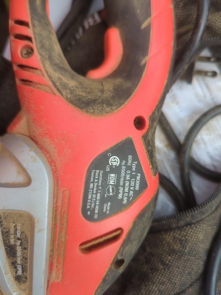 BLACK & DECKER PM3000 Sander