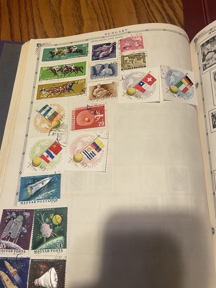 The Premier World Stamp Album 1922 -1 962 Grossman Germany Hitler 875+ Stamps