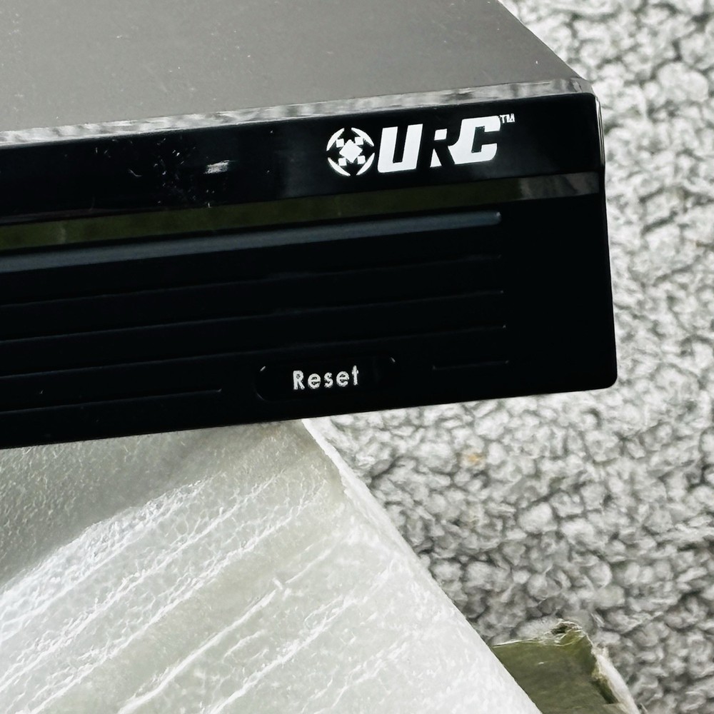 URC DMS-100 Network Single-Zone Amplifier MISSING CABLES AND MANUAL