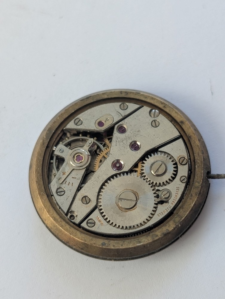 Vintage ETA 810 Mechanical Watch Movement (Runs/Untested)