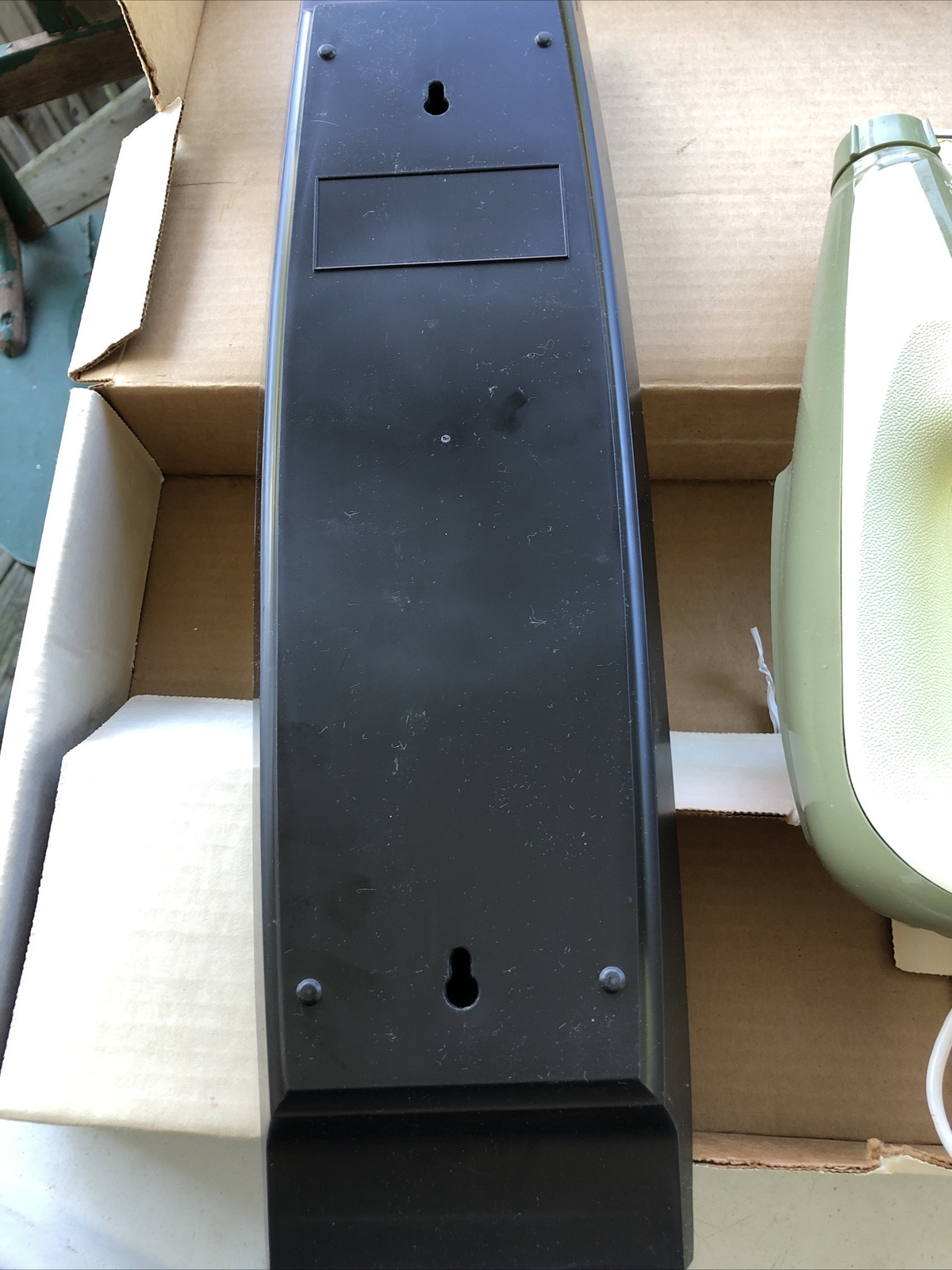 Hamilton Beach Scovill Electric Knife 360 Avocado Green Wall Mount MCM Working