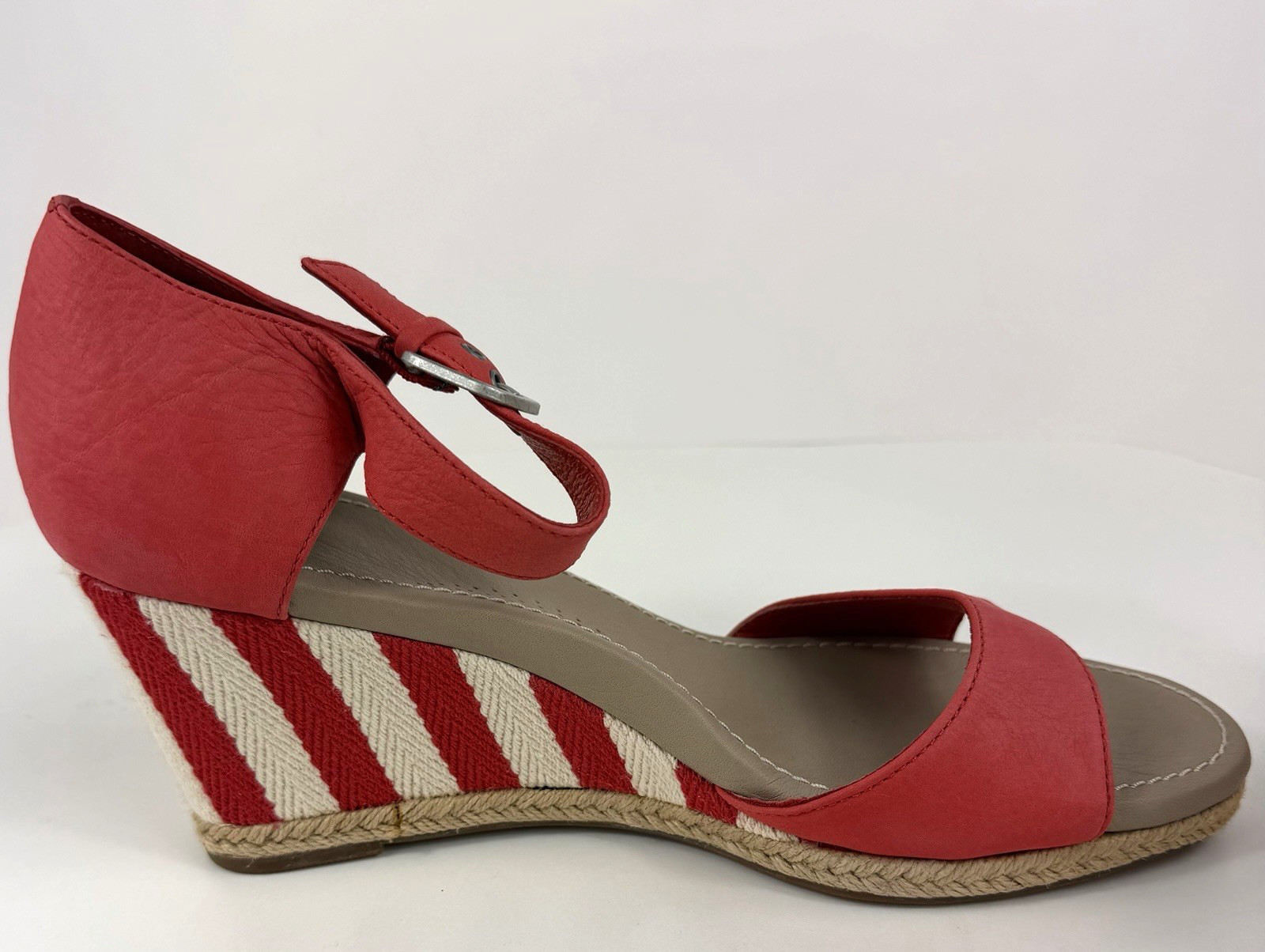 UGG Womens 10 Wedge Sandals Atasha Stripe Coral Ankle Strap Espadrille