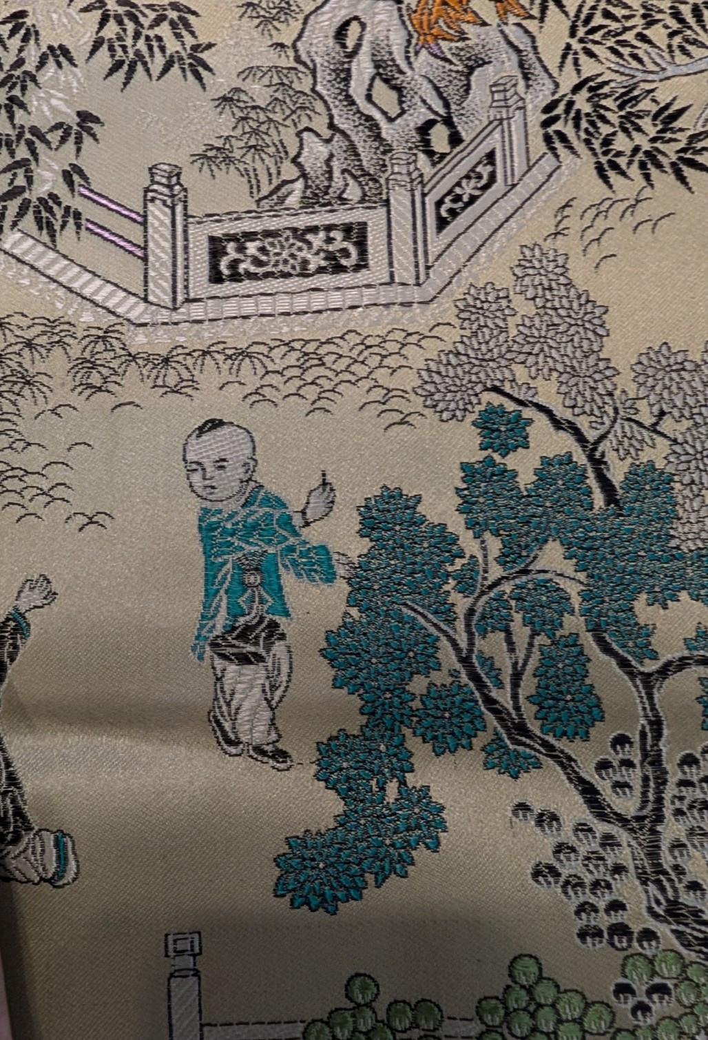 EXCELLENT Vintage 100 Children Playing Chinese Brocade Silk Tapestry Embroidered