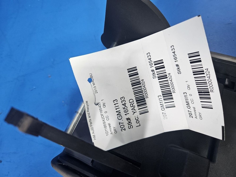 2013 CHEVROLET MALIBU ARM REST