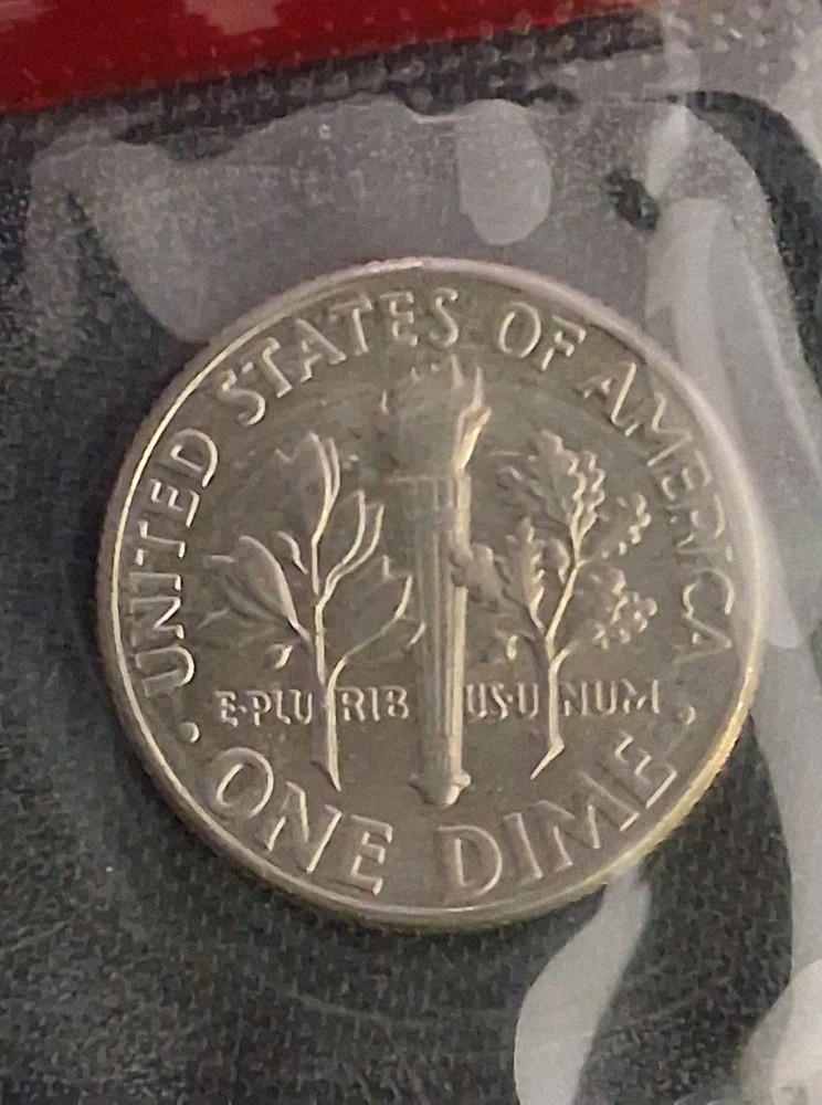 1968 D Roosevelt Dime Uncirculated In US Mint Cello