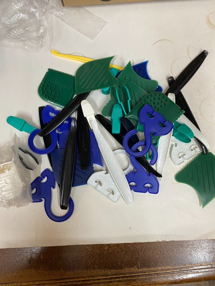 Tupperware Gadgets Set of 38