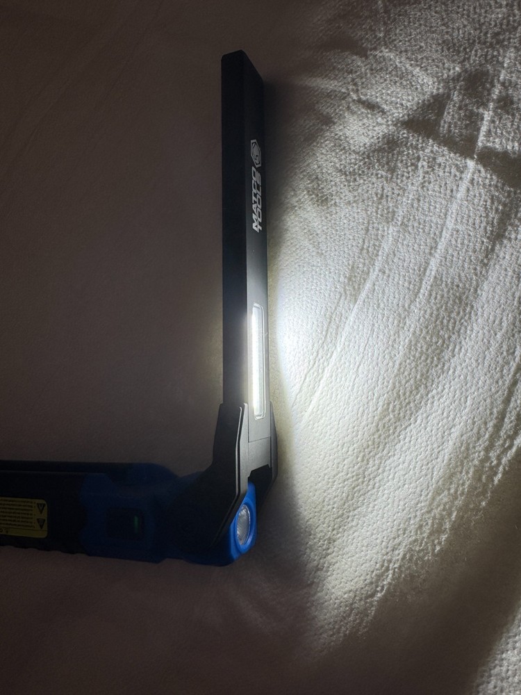 Matco Tools Cordless Folding Work Light MWLAB - Blue