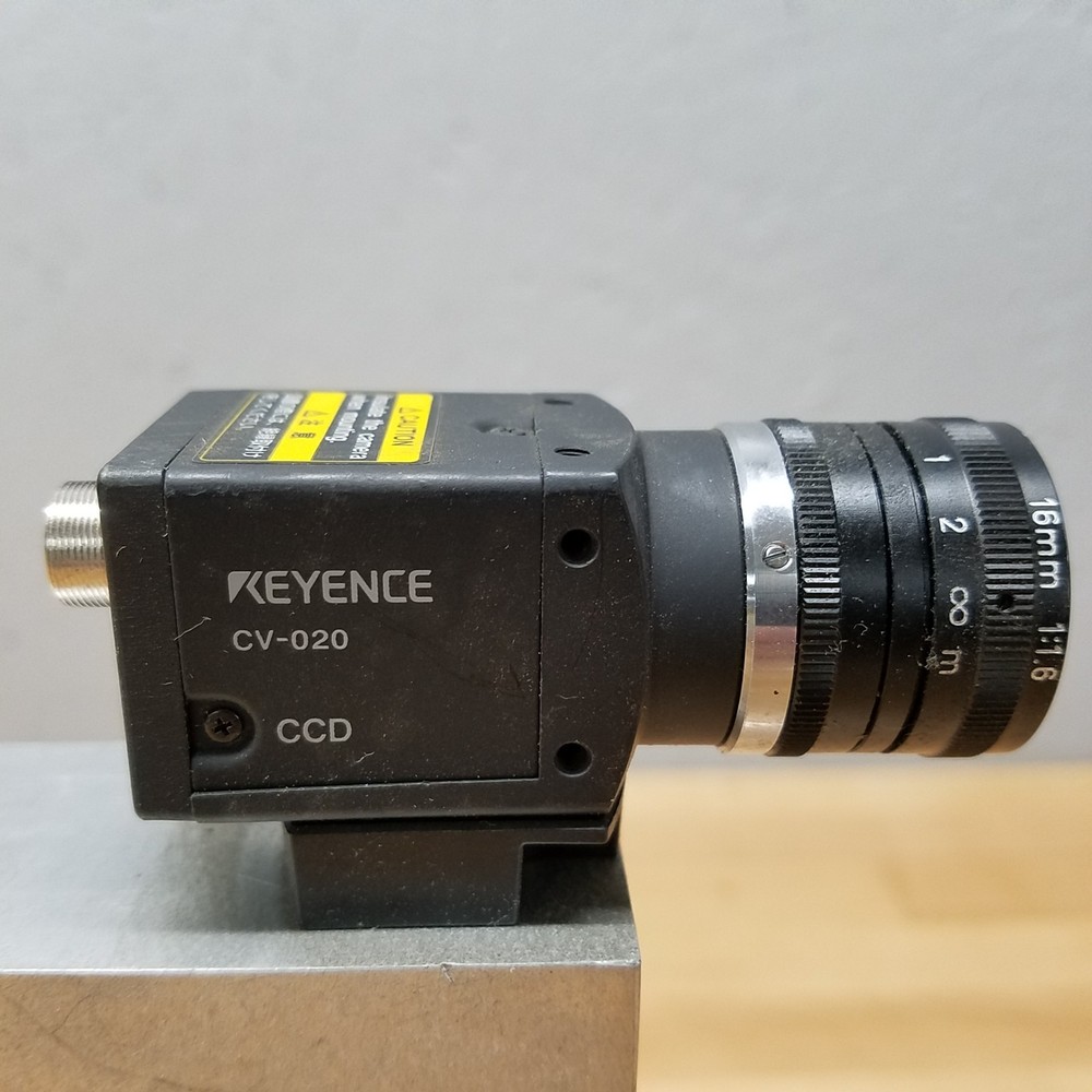Keyence CV-020 CCD Camera - USED