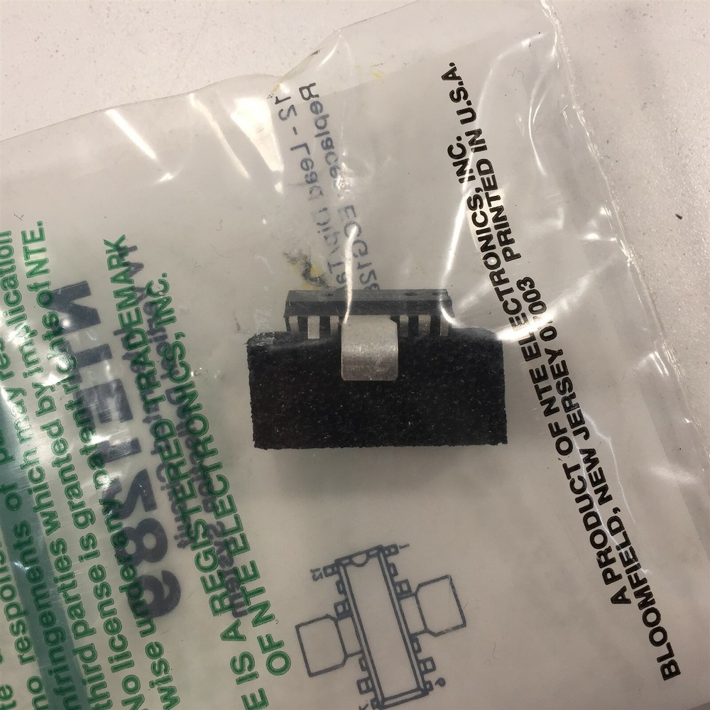 (1) NTE ECG NTE1289 Integrated Circuit TV Vertical Deflection System