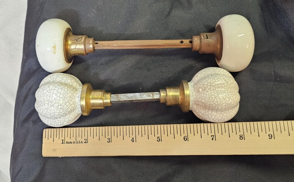 2 vtg White Ceramic & Porcelain Door Handles Knobs- G5-READ