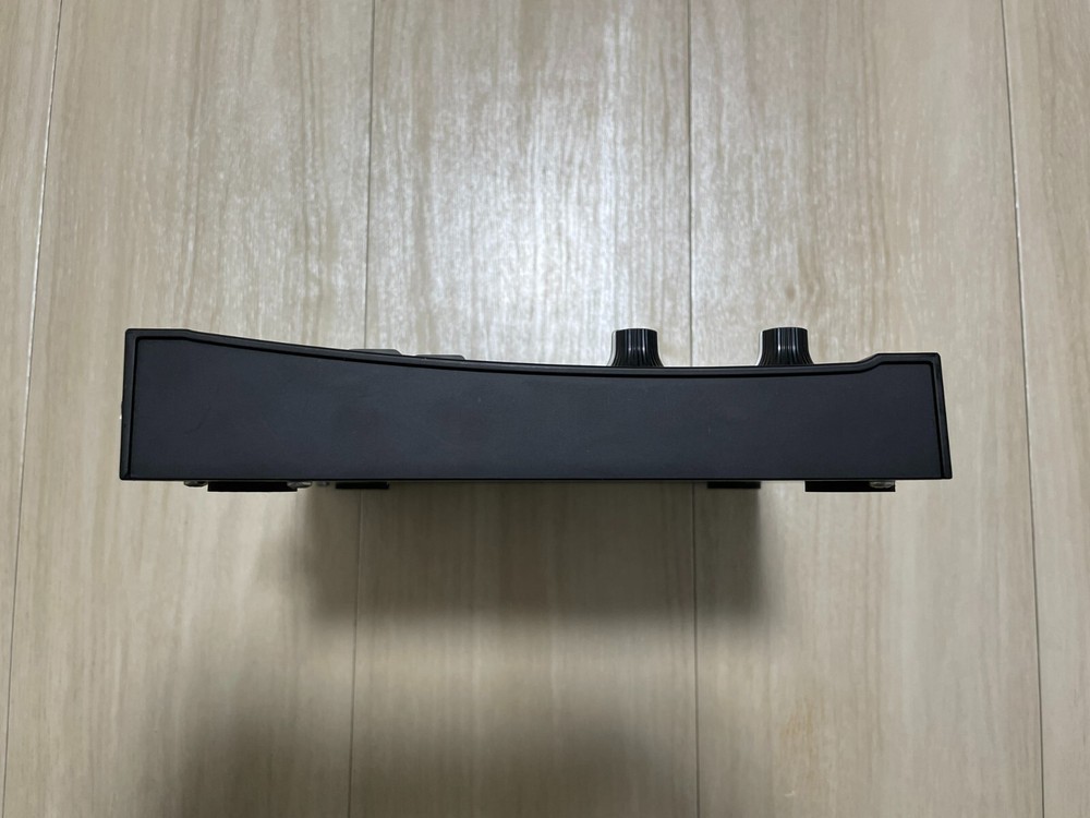 Korg Kaoss Pad Quad Dynamic Effect Processor Sampler with Original Box & Adapter