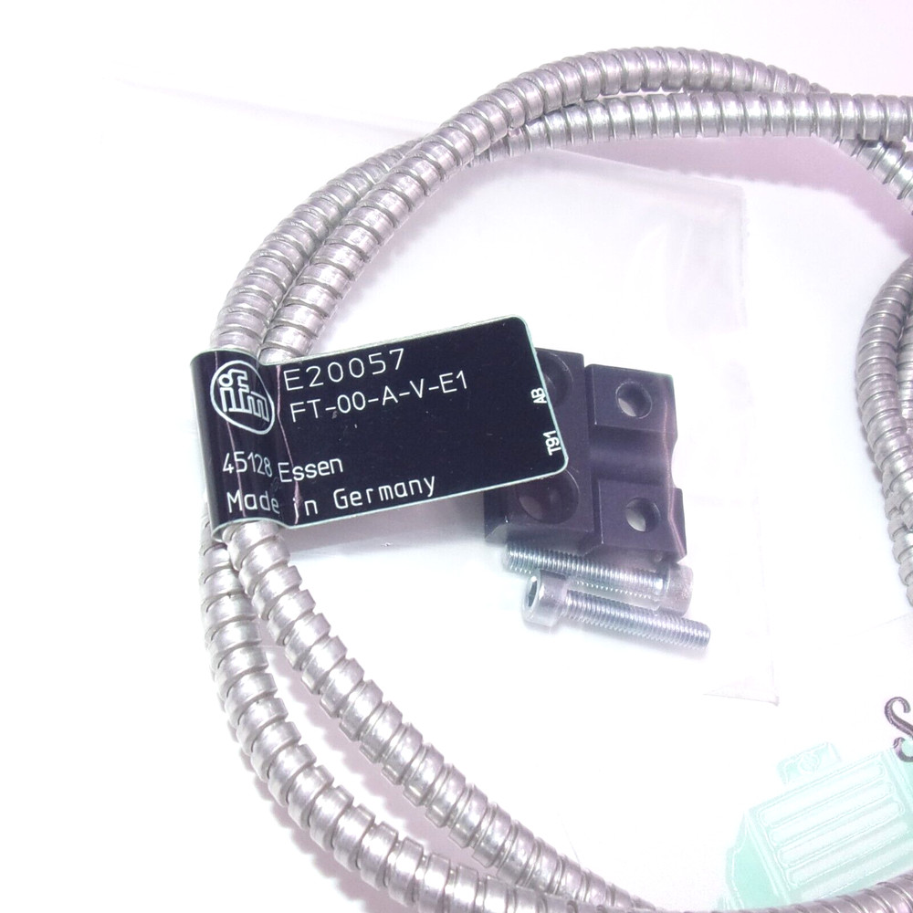 x2 IFM Efector 200 Fiber Optic Diffuse Reflection Sensors E20057 (FT-00-A-V-E1)