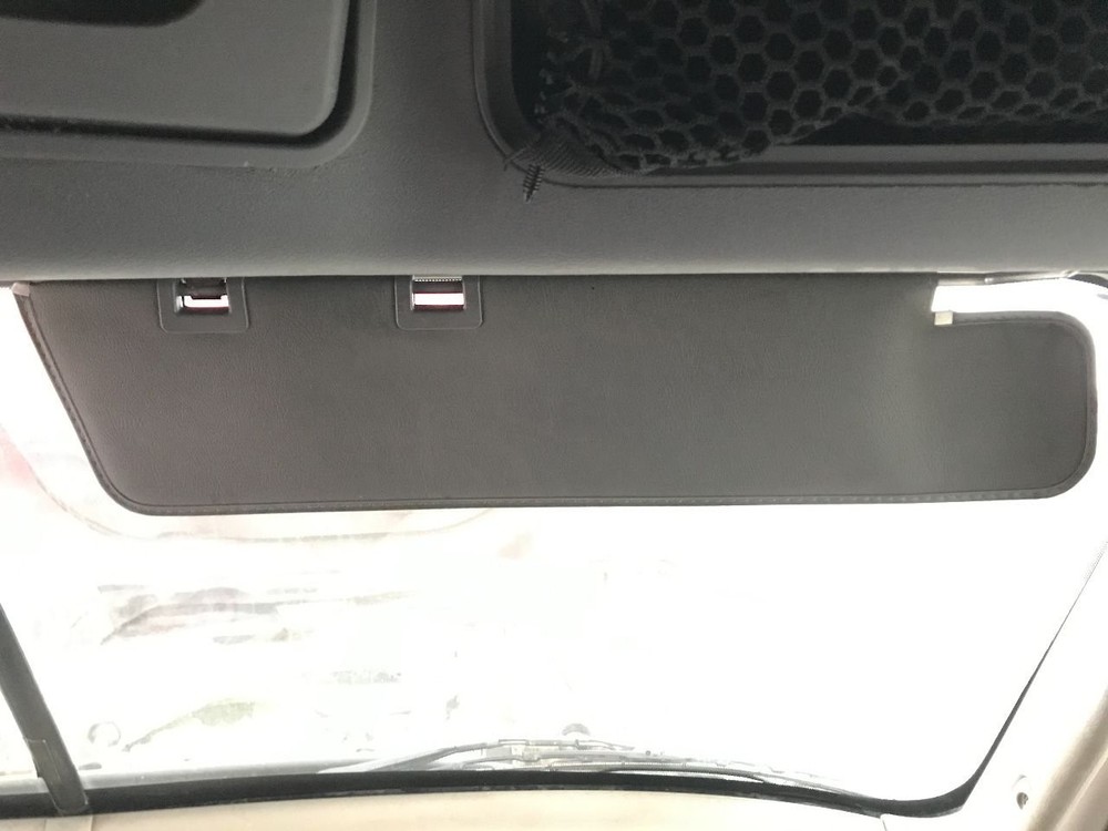 Freightliner CASCADIA Right/Passenger Interior Sun Visor - Used