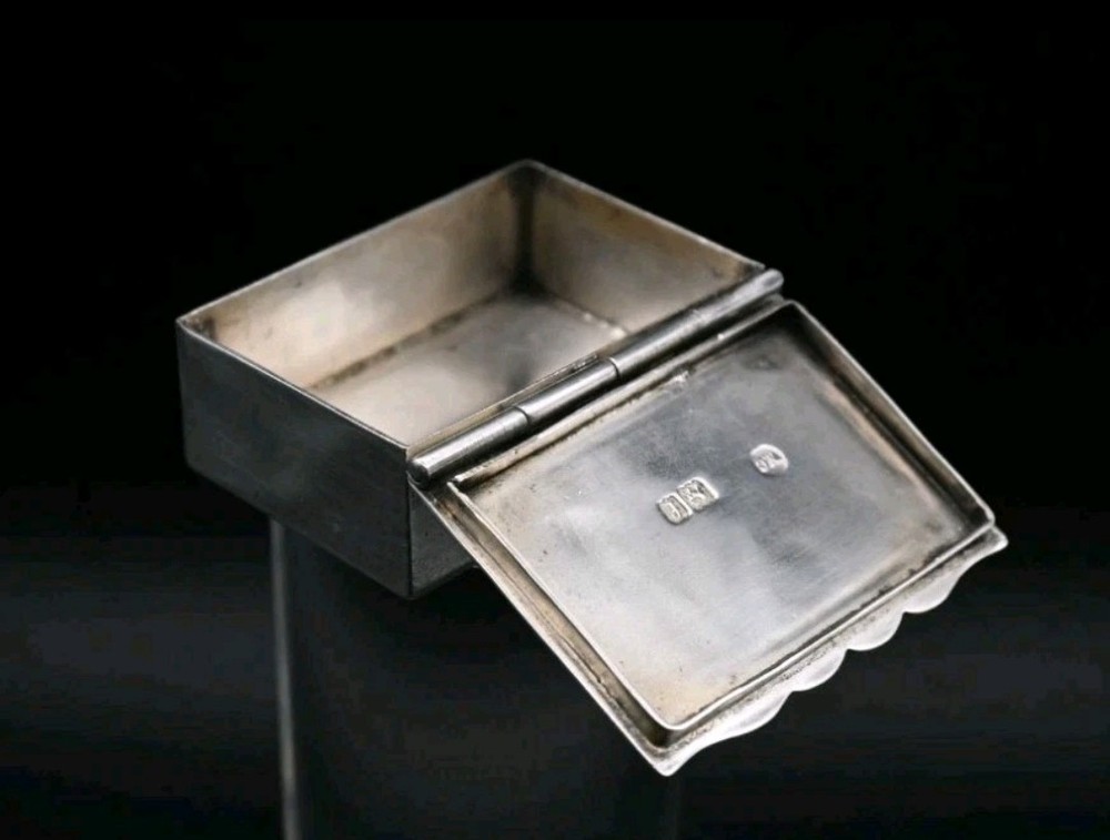 Antique Solid Silver Trinket Pill Ring Box William Comyns Mark C1901 Victorian