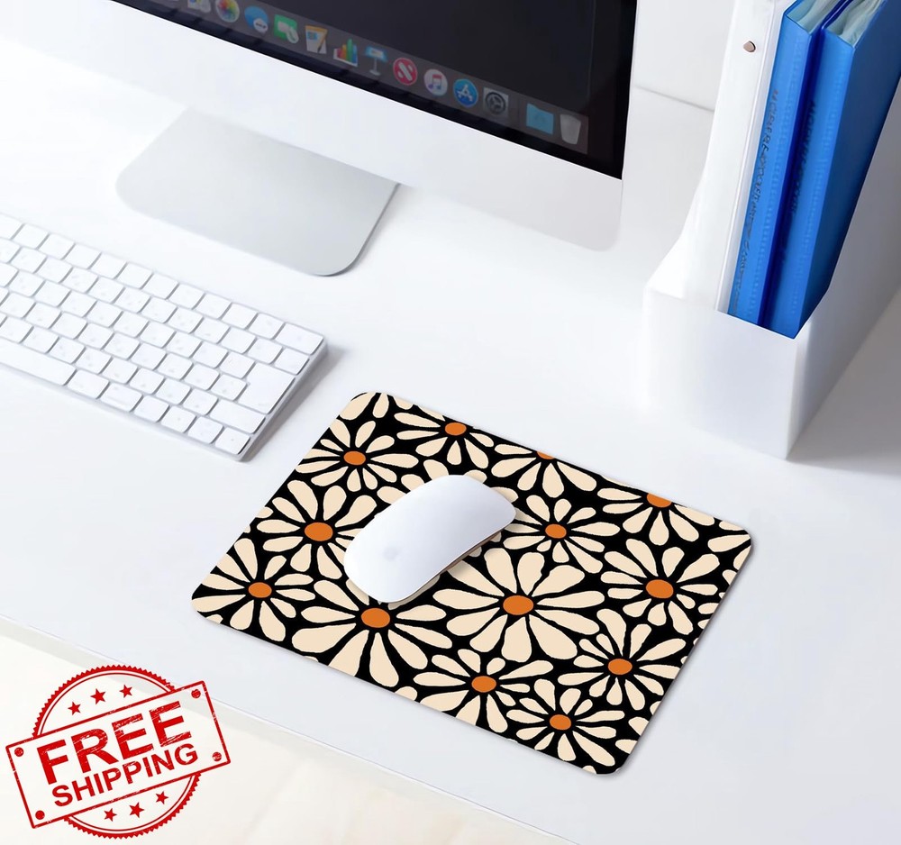 Square Beige Daisy Mouse Pad, Small Floral Computer Pad, Non-Slip Rubber Decor