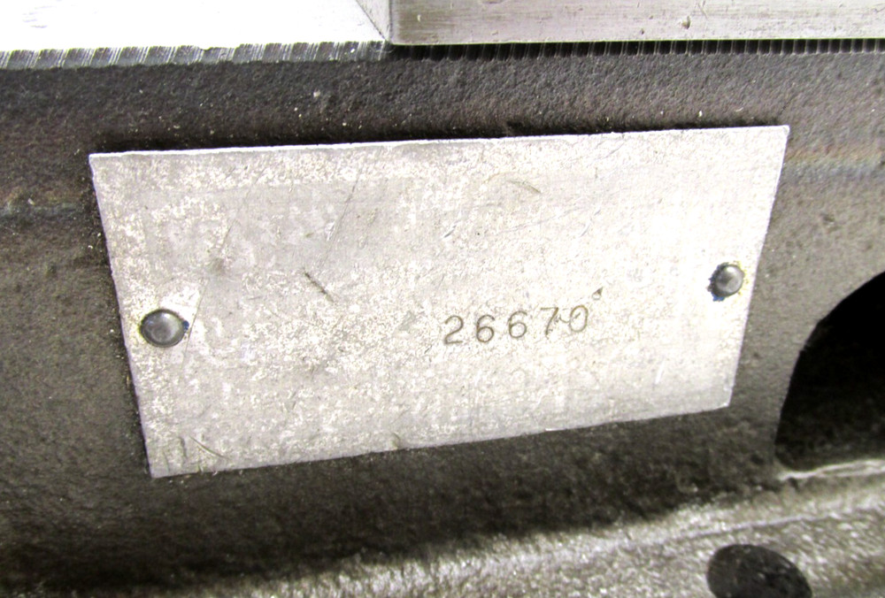 KURT ANGLOCK 6" MILLING MACHINE VISE - #D60
