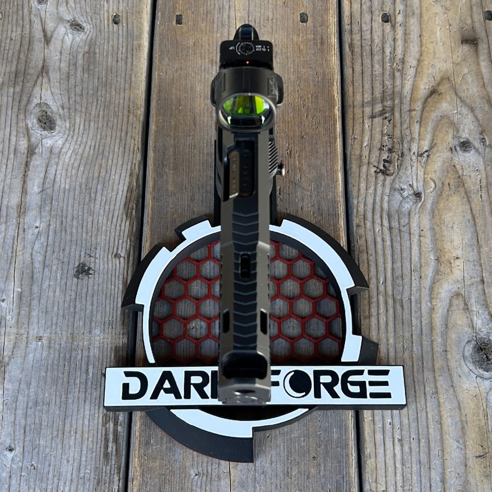 Dark Forge Reaper 2011 Pistol Stand